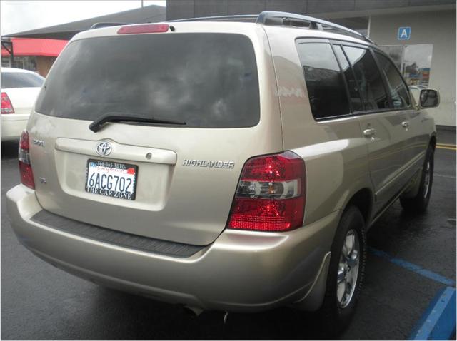 Toyota Highlander 2005 photo 4