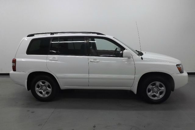 Toyota Highlander 2005 photo 4