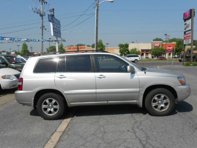 Toyota Highlander 2005 photo 8