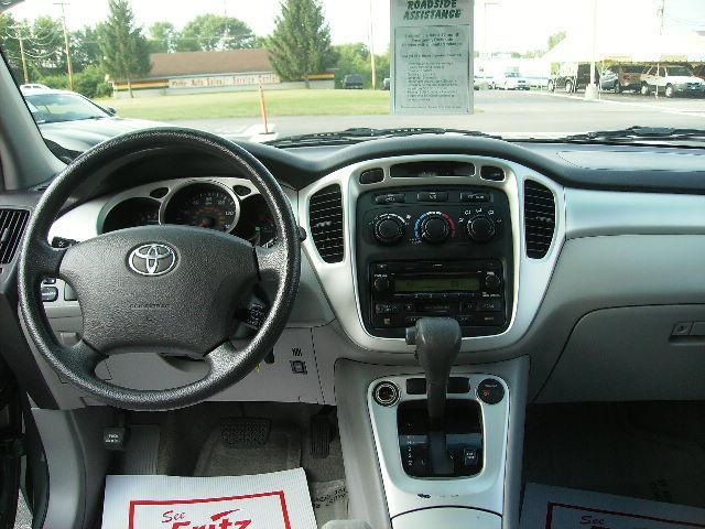 Toyota Highlander 2005 photo 4