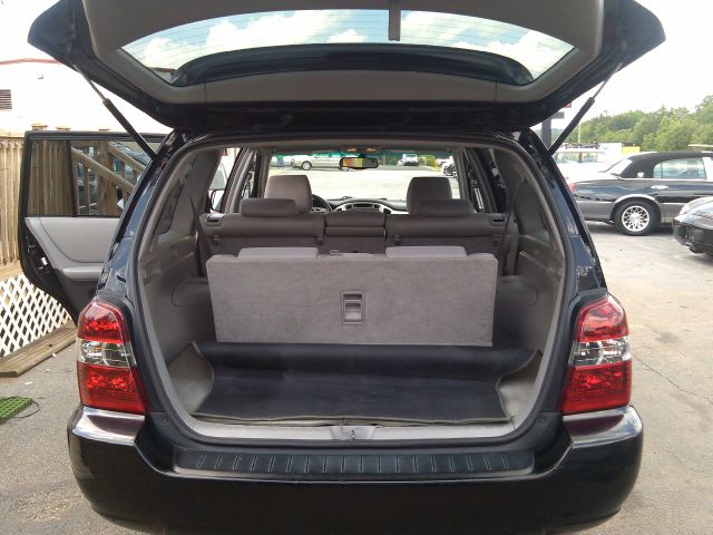 Toyota Highlander 2005 photo 2