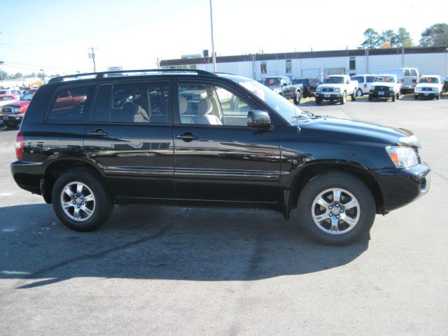 Toyota Highlander SLT 2500 4x4 With 12 Inch Lift SUV