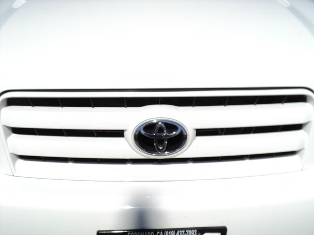 Toyota Highlander 2005 photo 2