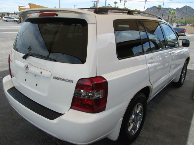 Toyota Highlander QUAD CAB W SUV