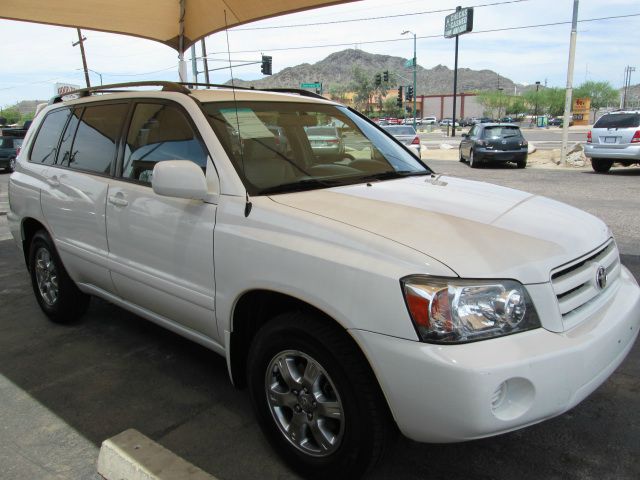 Toyota Highlander 2005 photo 1