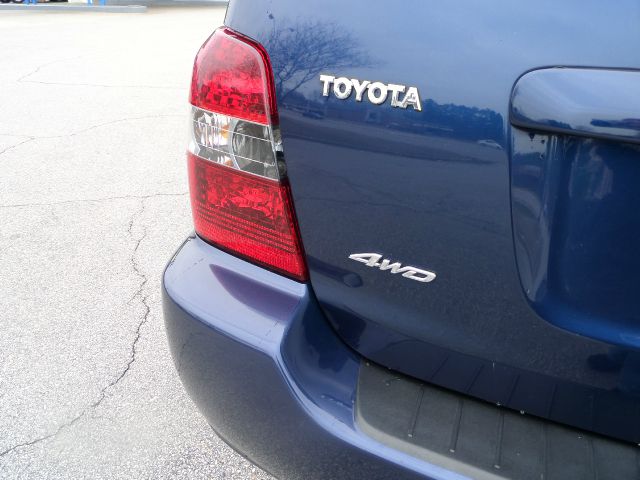 Toyota Highlander 2005 photo 3