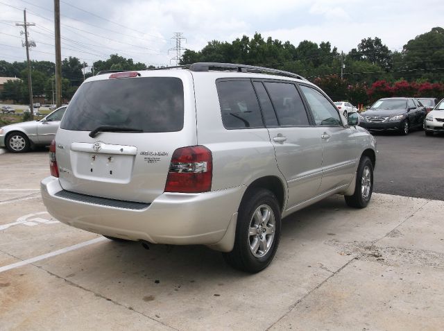 Toyota Highlander 2005 photo 1