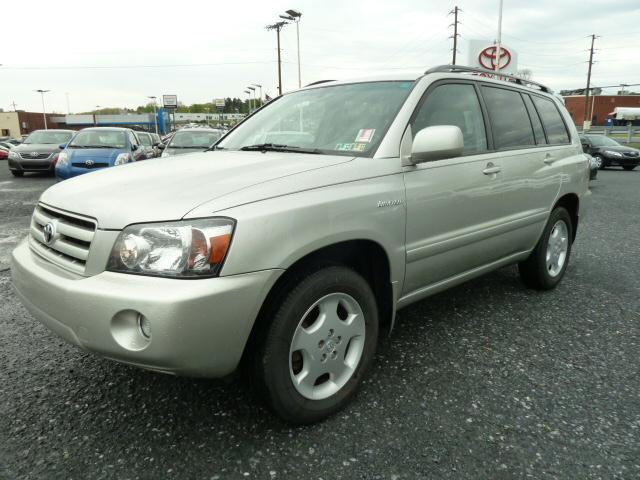 Toyota Highlander SLT 25 Sport Utility