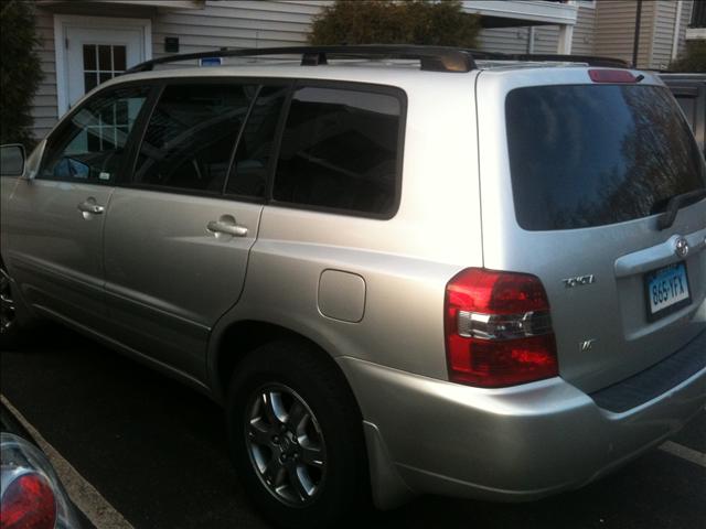Toyota Highlander 2005 photo 1
