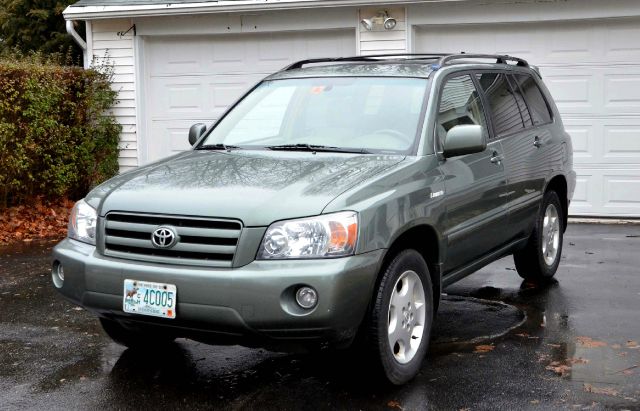 Toyota Highlander 340 Wedge SUV