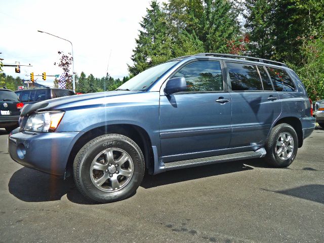 Toyota Highlander Twin Turbo GT SUV