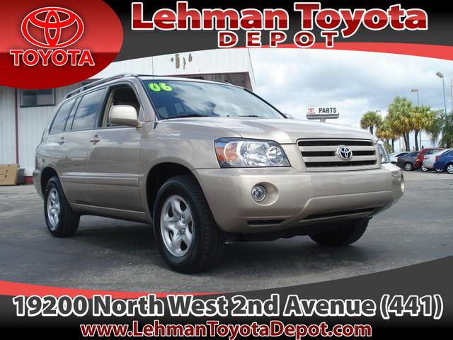 Toyota Highlander Base Sport Utility