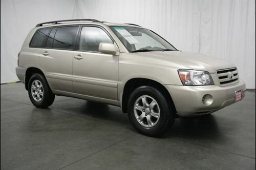 Toyota Highlander 1500 Sport SLT Topper4x2 One Owner Other
