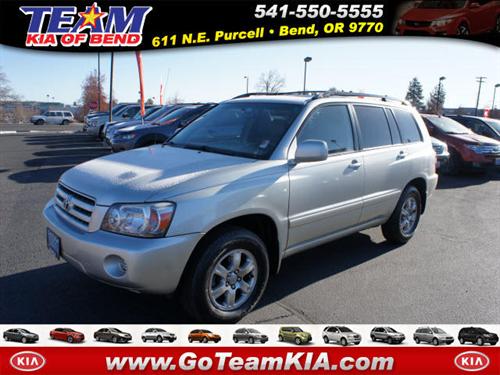 Toyota Highlander 1500 Sport SLT Topper4x2 One Owner Other