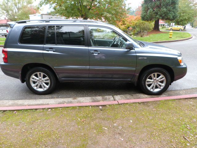 Toyota Highlander Super SUV