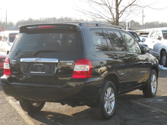 Toyota Highlander SLT 25 Sport Utility