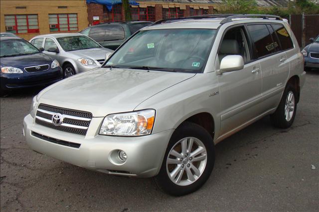 Toyota Highlander XLS Leather ROOF Sport Utility