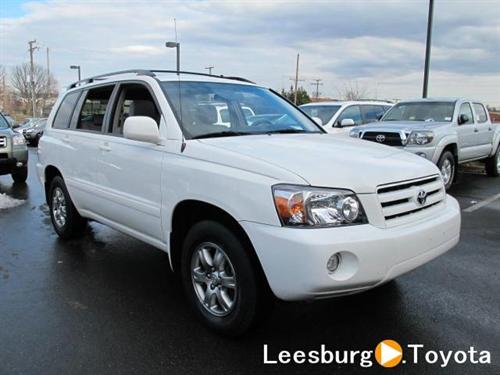 Toyota Highlander Red Line Other