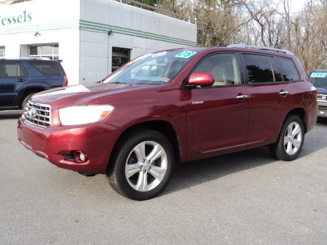 Toyota Highlander 540ia 4dr Sdn 5-spd Auto Sport Utility