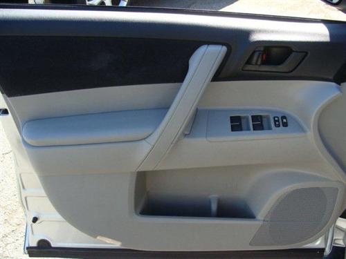 Toyota Highlander 2008 photo 2