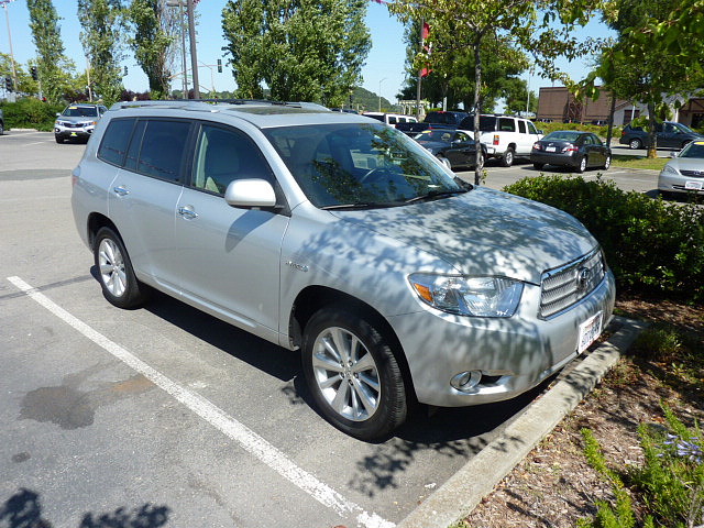 Toyota Highlander 4dr Sdn FE Other