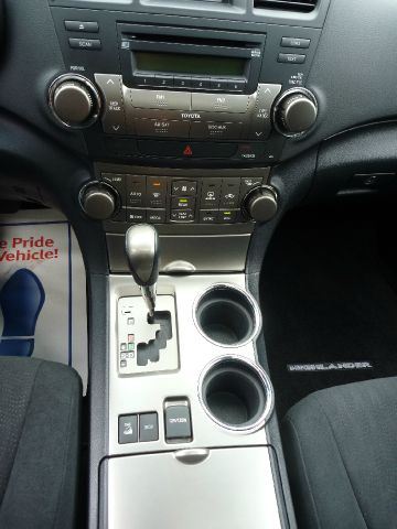 Toyota Highlander 2009 photo 6