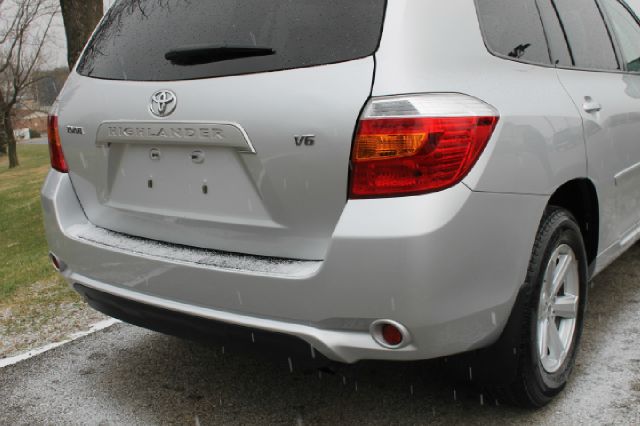 Toyota Highlander 2009 photo 2
