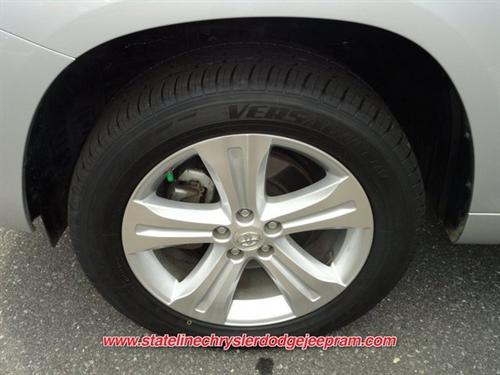 Toyota Highlander 2010 photo 2