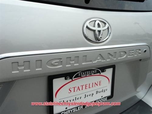 Toyota Highlander 2010 photo 4