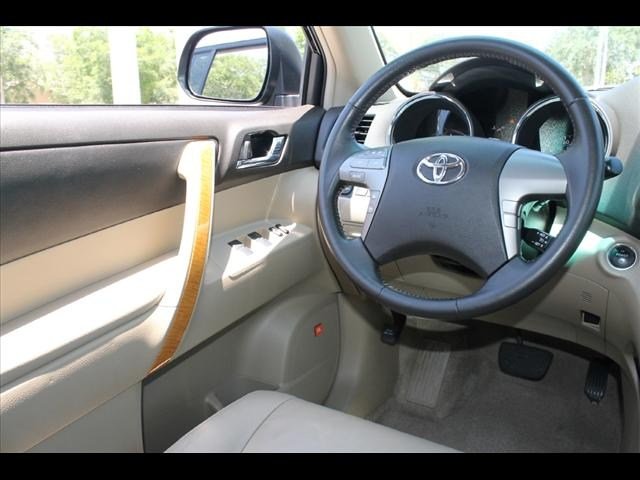 Toyota Highlander 2010 photo 5