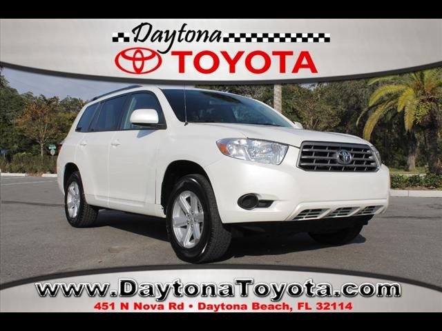 Toyota Highlander Base Unspecified