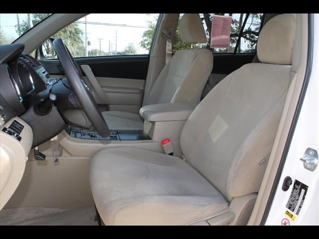 Toyota Highlander 2010 photo 3