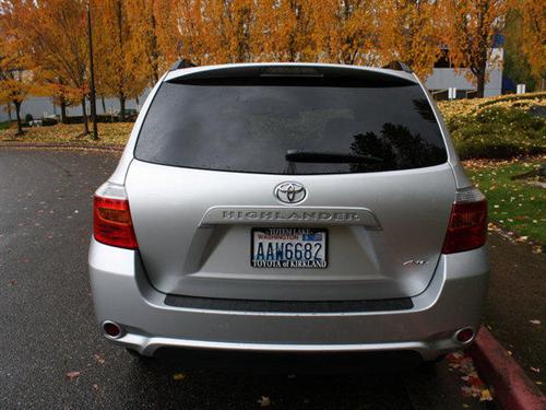 Toyota Highlander 2010 photo 4