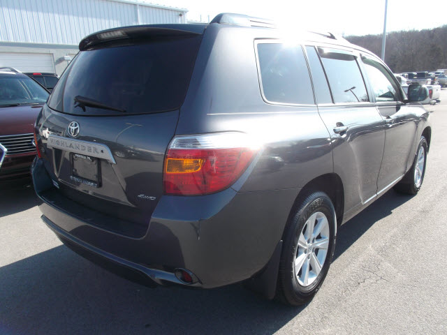 Toyota Highlander 2010 photo 4