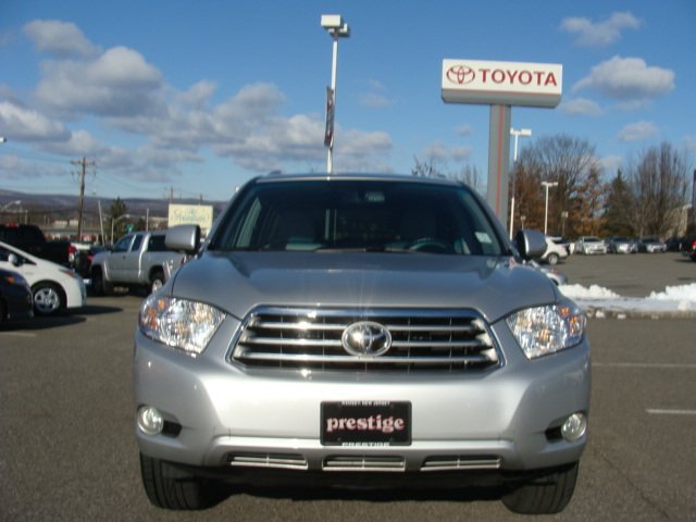 Toyota Highlander 2010 photo 1