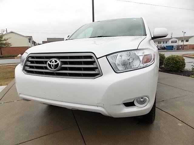 Toyota Highlander 2010 photo 4