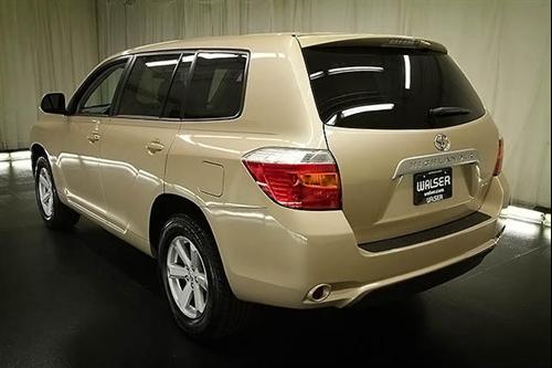 Toyota Highlander 2010 photo 4