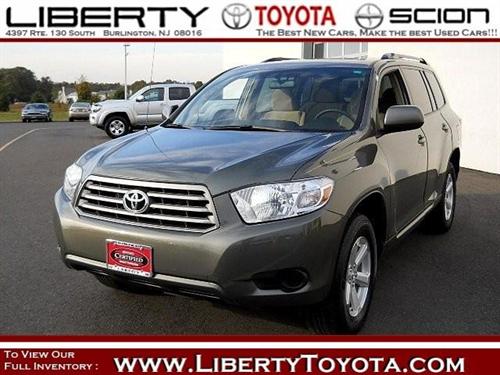 Toyota Highlander Base Other