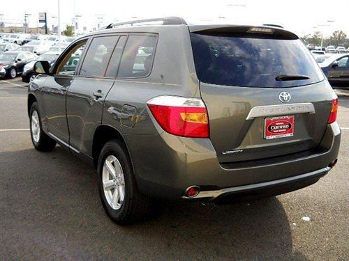 Toyota Highlander 2010 photo 3