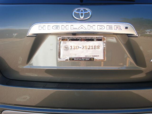 Toyota Highlander 2010 photo 1