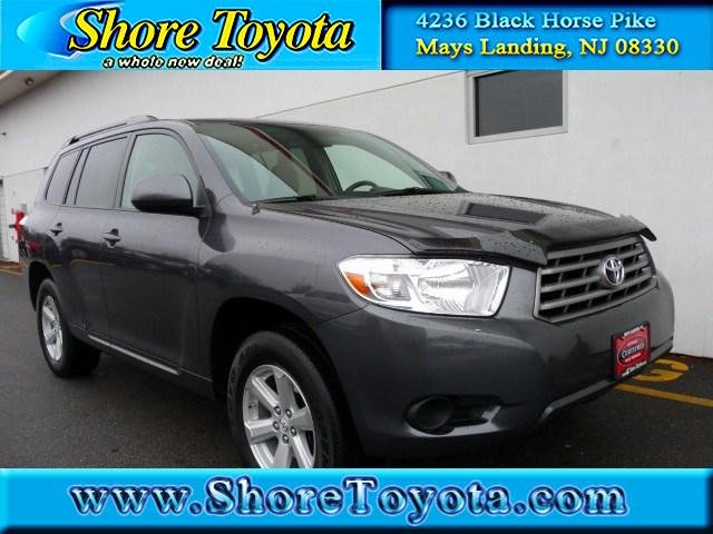 Toyota Highlander Base Unspecified