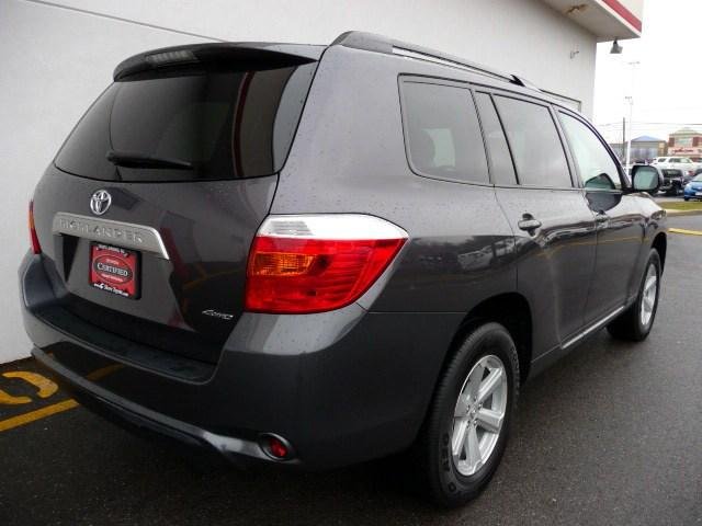 Toyota Highlander 2010 photo 5