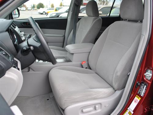 Toyota Highlander 2010 photo 1