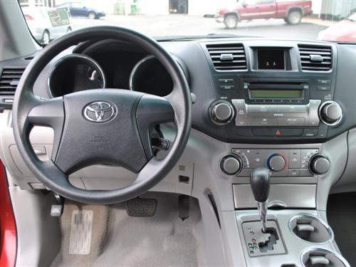 Toyota Highlander 2010 photo 4