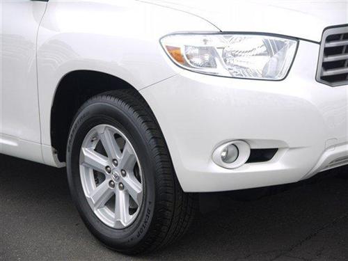 Toyota Highlander 2010 photo 1