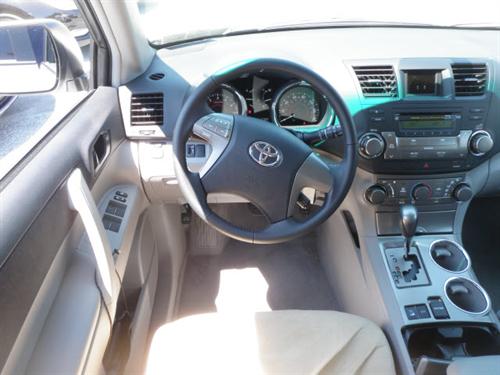 Toyota Highlander Base Other
