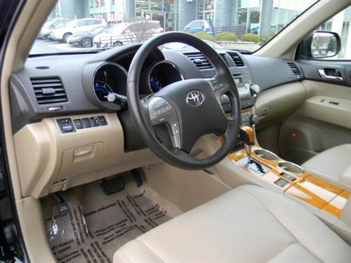 Toyota Highlander 2010 photo 1
