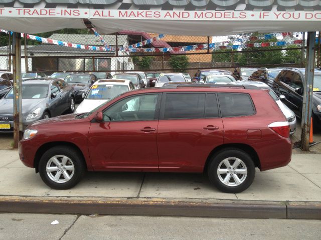 Toyota Highlander 2010 photo 14