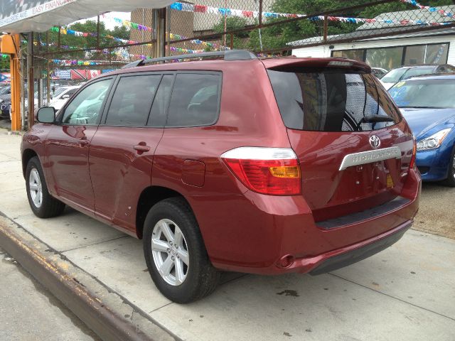 Toyota Highlander 2010 photo 31