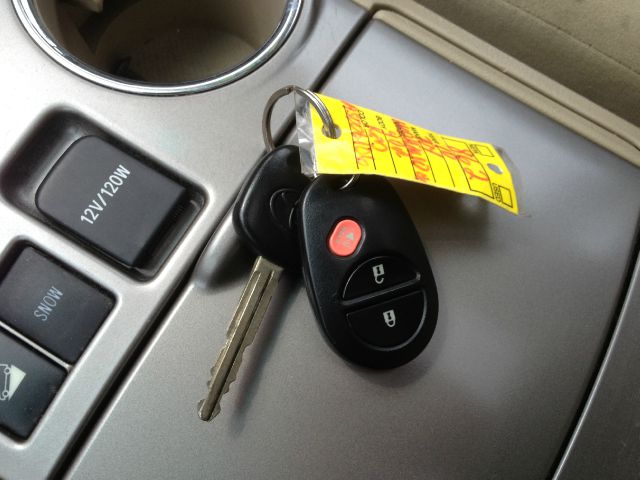 Toyota Highlander 2010 photo 52